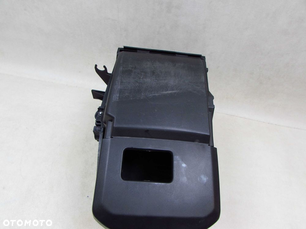 VOLVO C30 S40 V50 C70 LIFT 06-13 SKRZYNKA OBUDOWA AKUMULATORA 31301483 30667941 - 6