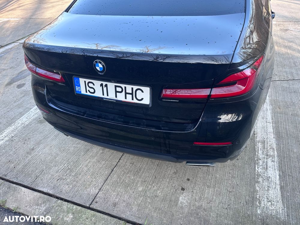 BMW Seria 5 530i xDrive AT - 4