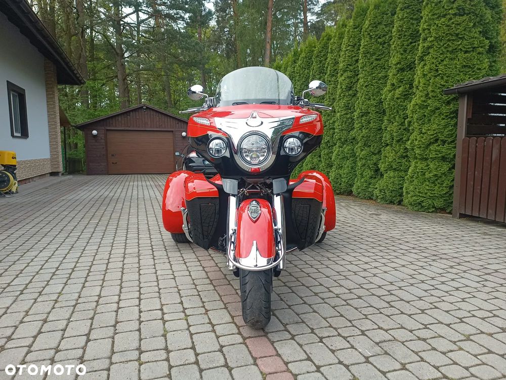 Indian Roadmaster - 8