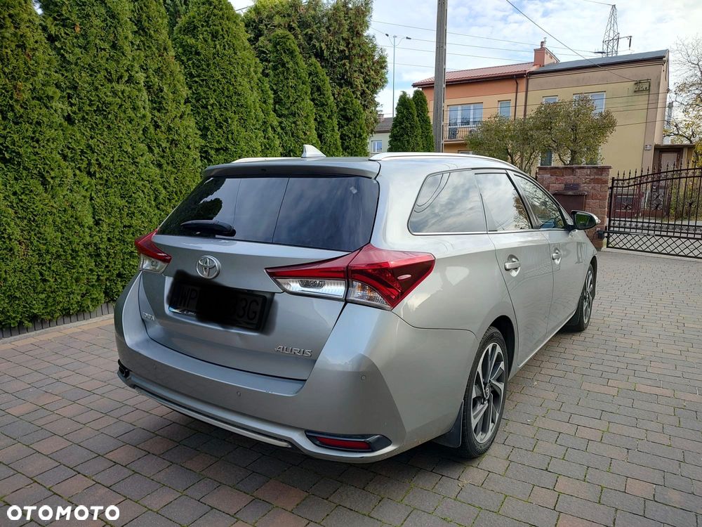Toyota Auris 1.6 Comfort - 4