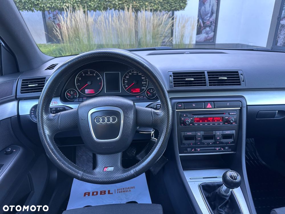 Audi A4 Limousine 1.8 T - 23