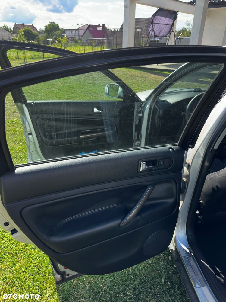 Volkswagen Passat 1.8T Highline - 7