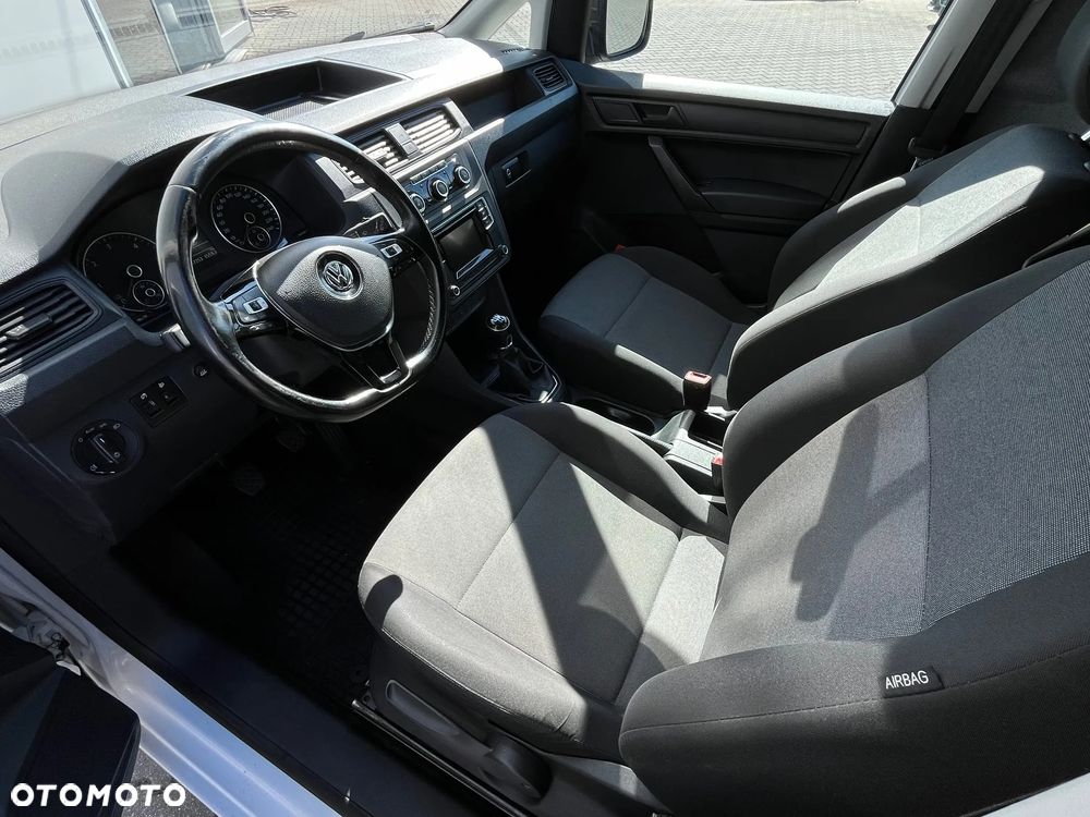 Volkswagen Caddy Maxi - 18