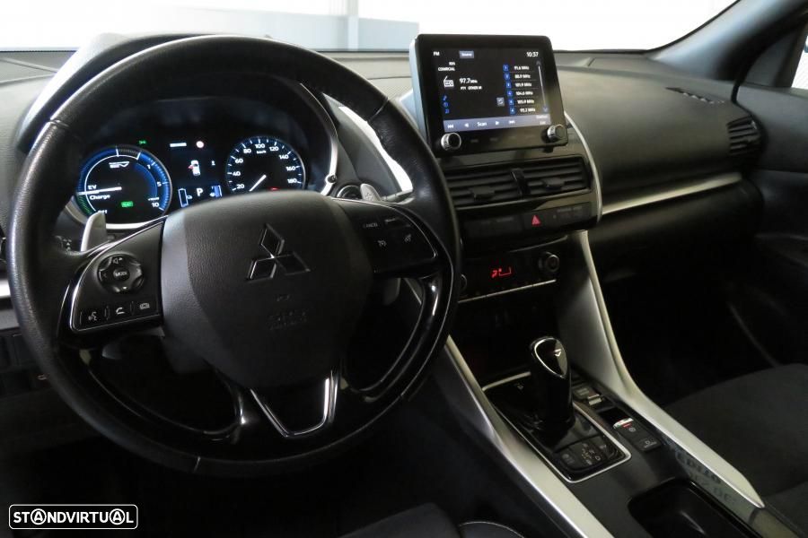 Mitsubishi Eclipse Cross 2.4 PHEV eMotion - 13