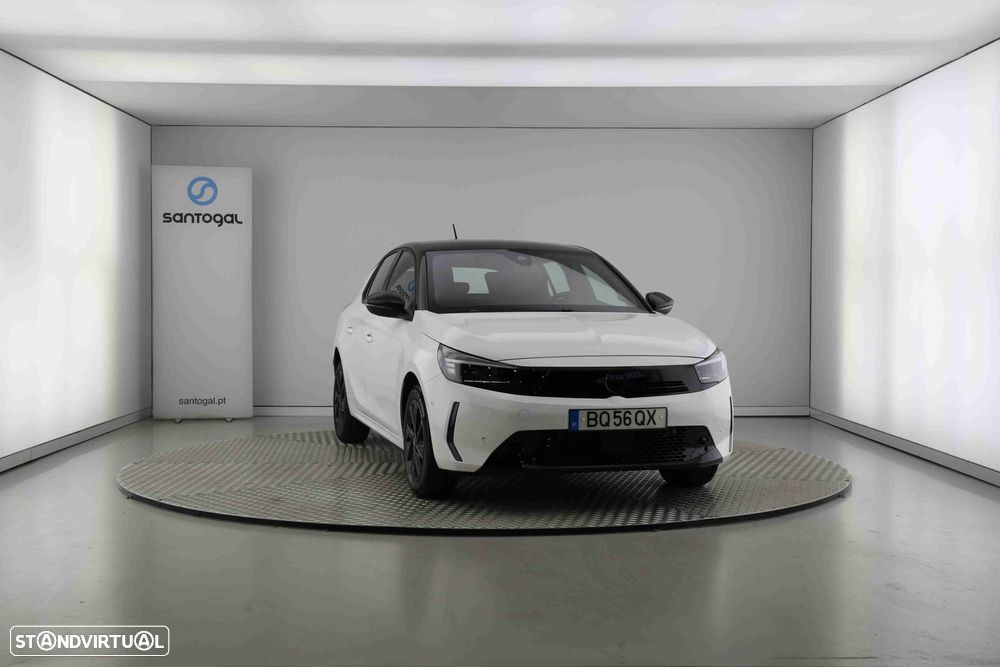 Opel Corsa 1.2 T GS - 2