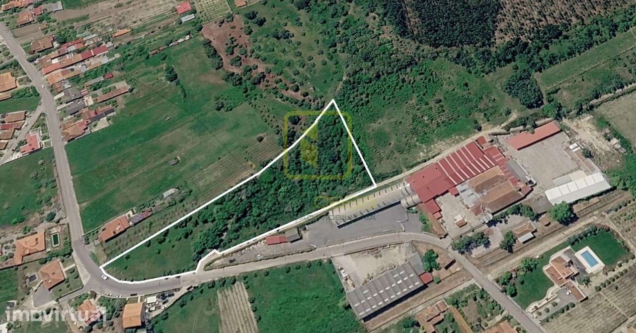 Terreno com Potencial para Construção - Grande imagem: 5/9