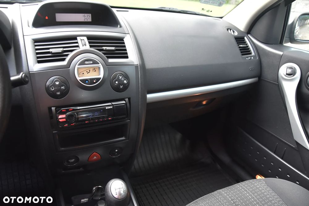 Renault Megane 1.6 16V Dynamique - 7