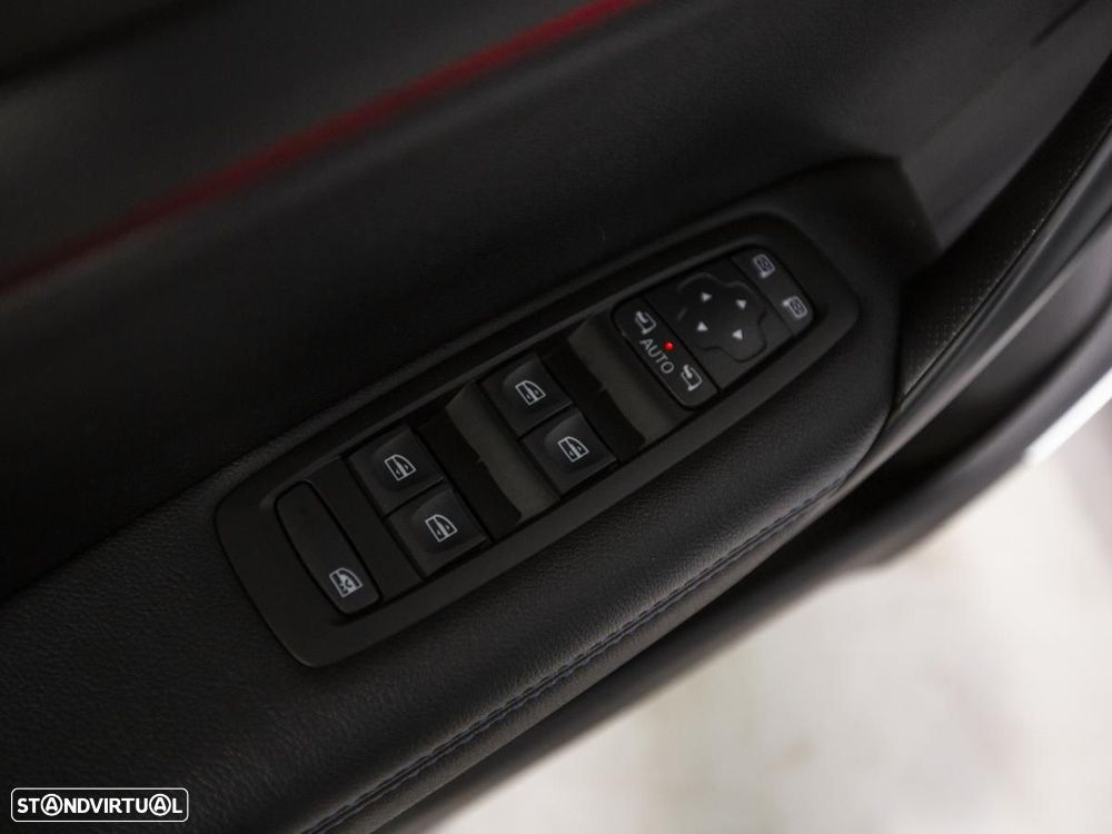 Renault Mégane Sport Tourer 1.5 Blue dCi GT Line EDC - 26