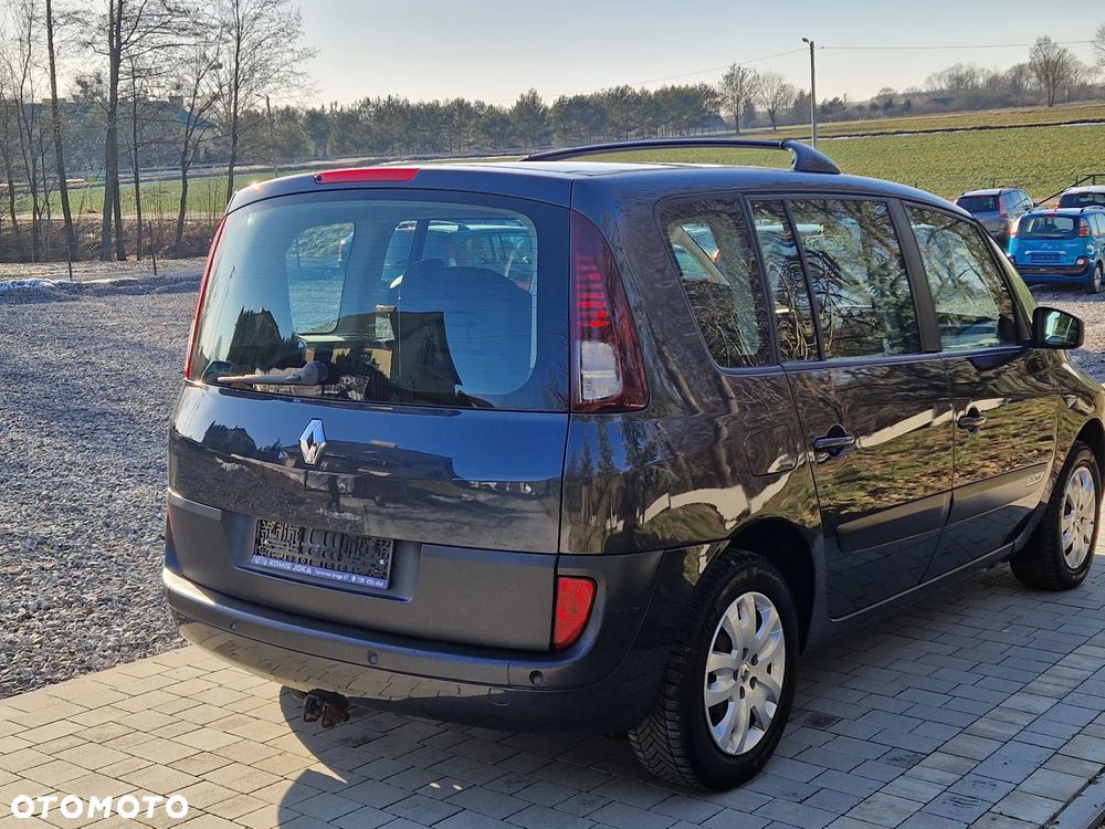 Renault Espace 2.0 Authentique - 10