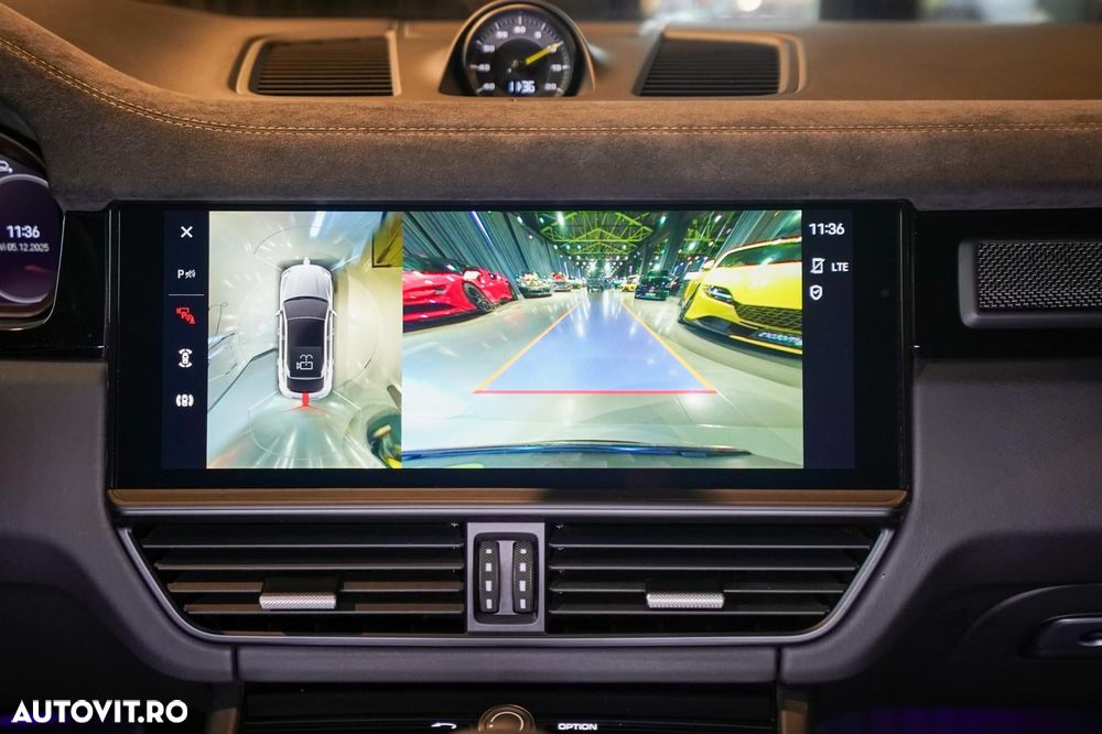 Porsche Cayenne Coupe - 38