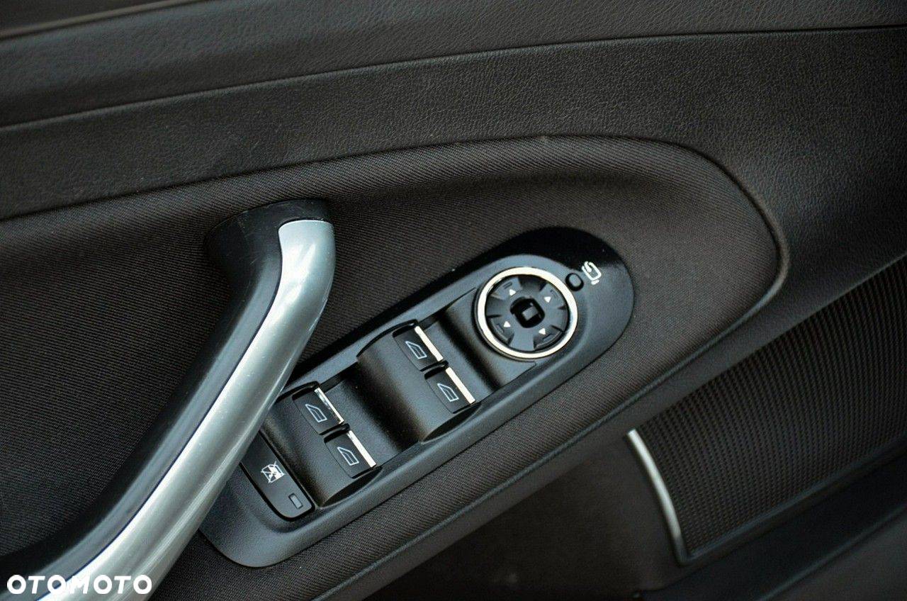 Ford Mondeo - 21