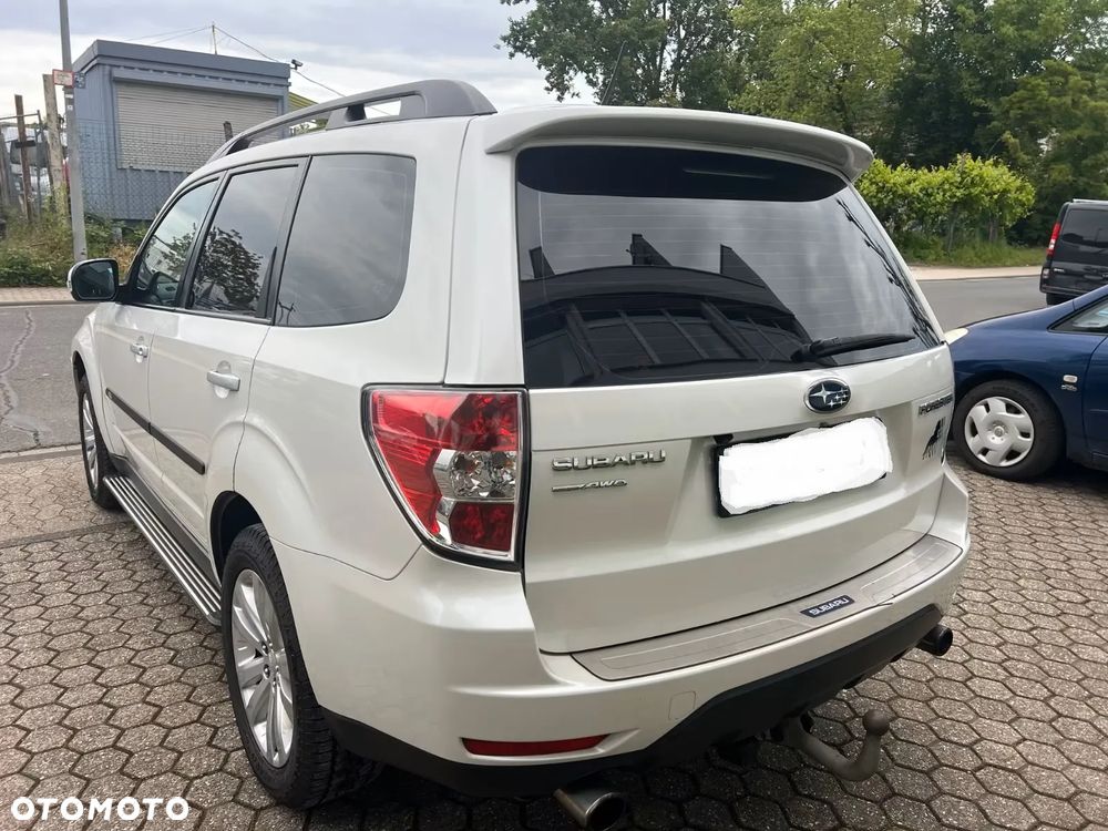 Subaru Forester 2.0i Exclusive Lineartronic - 4