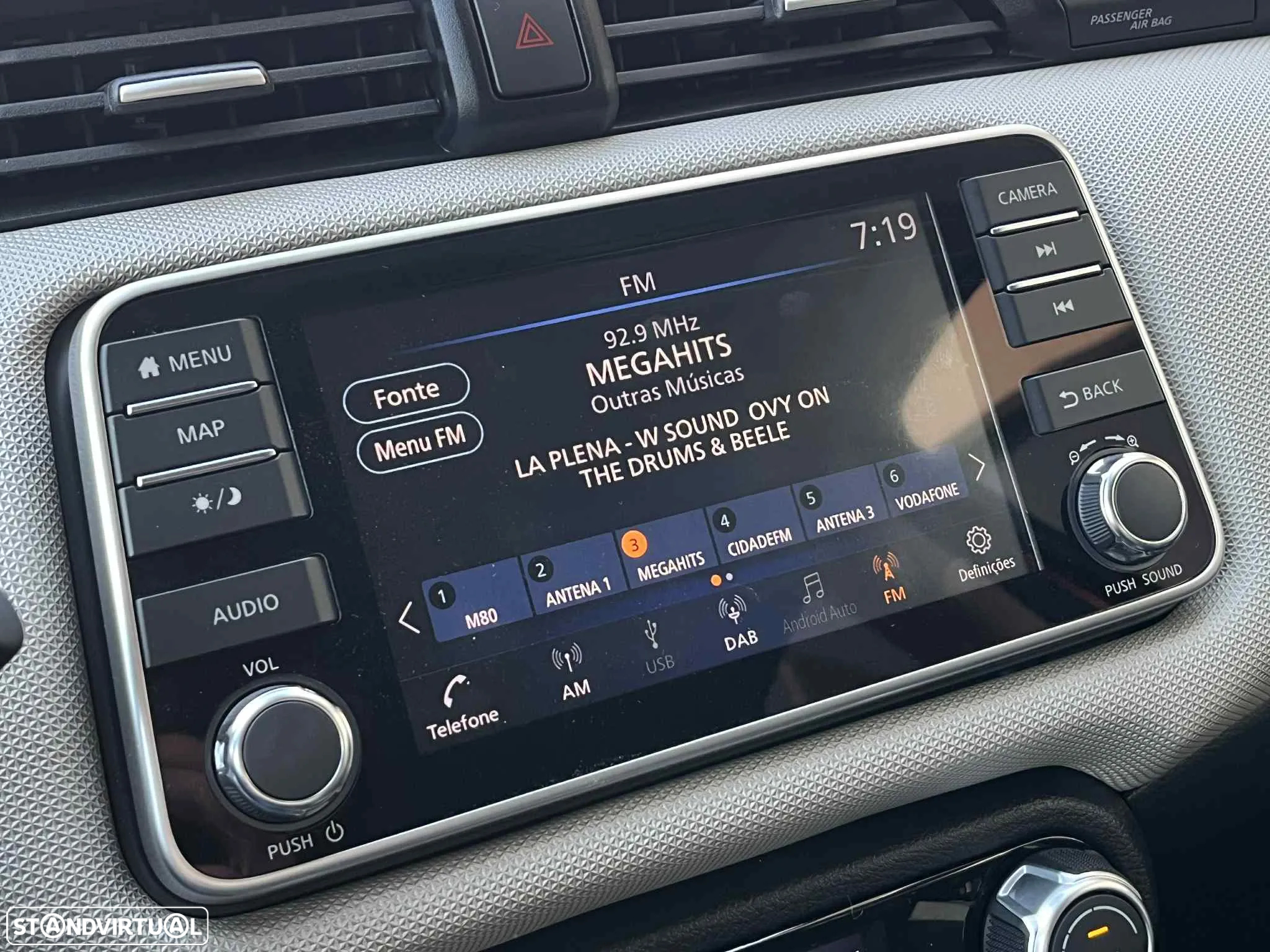 Nissan Micra 1.0 IG-T N-Connecta CVT - 20