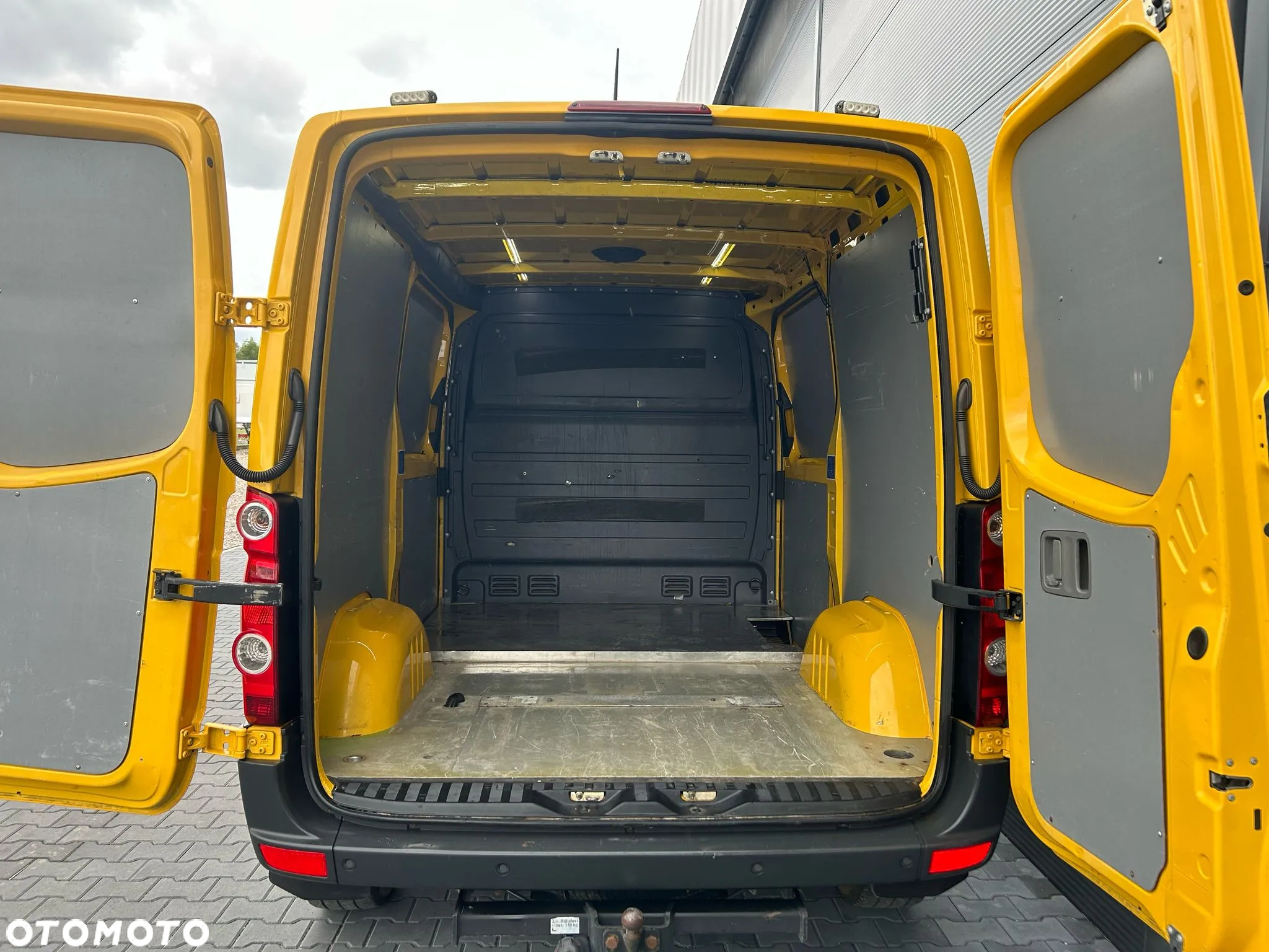 Volkswagen Crafter L1H1 2.0 TDI **Klima**2x drzwi suwane**Bezwypadkowy**Super stan**2015R** - 7