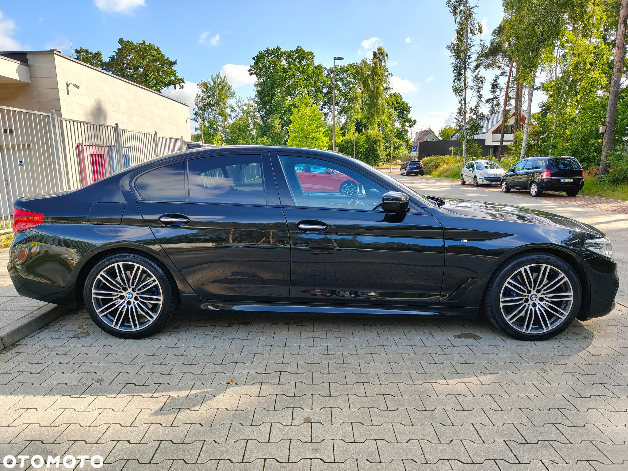 BMW Seria 5 530i GPF xDrive M Sport sport - 7