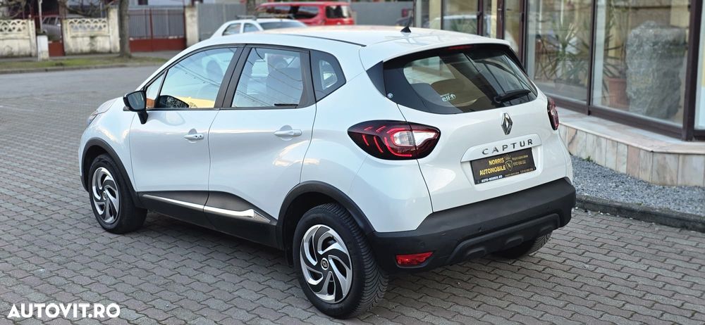 Renault Captur TCe 115 TECHNO - 6