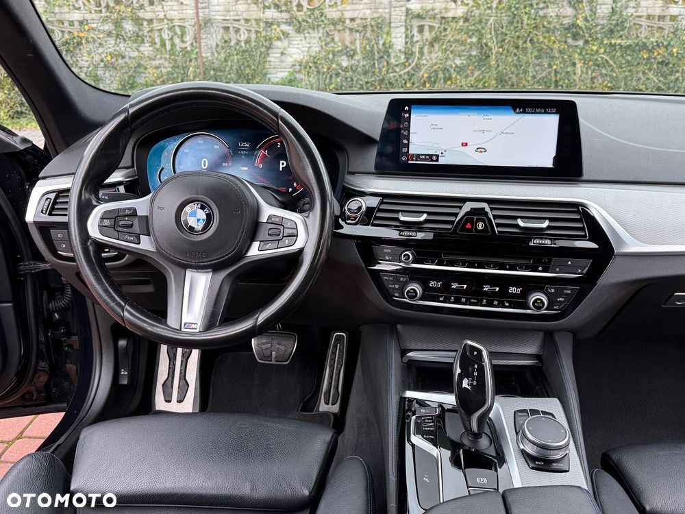 BMW Seria 5 520d M Sport Edition - 31