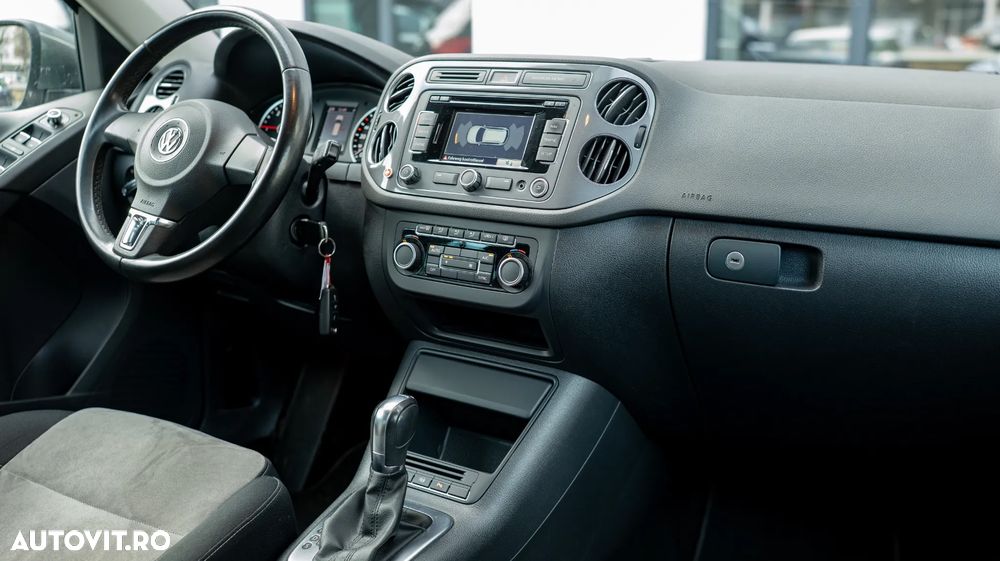 Volkswagen Tiguan 2.0 TDI DPF 4Motion DSG Sport & Style - 10