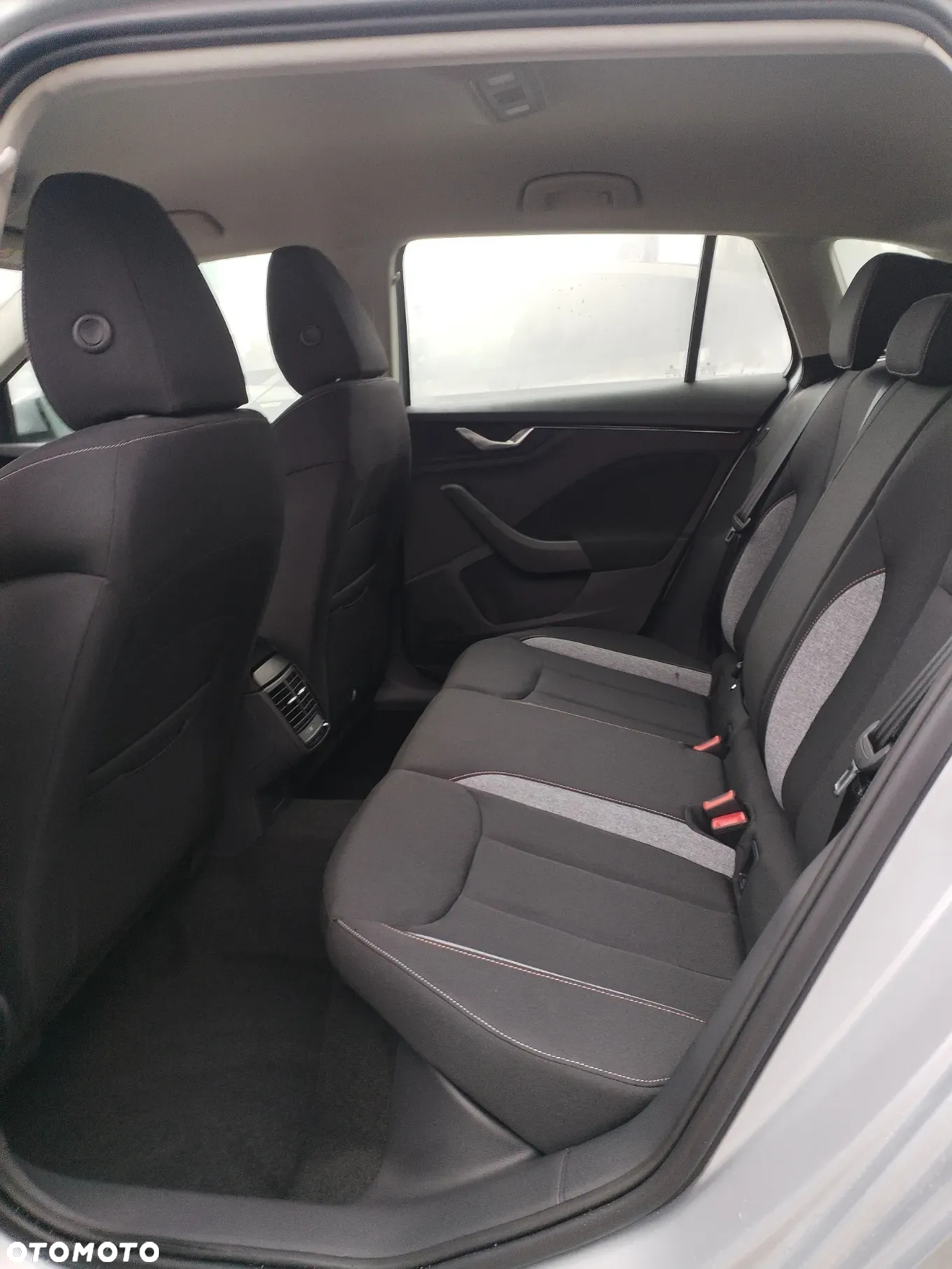 Skoda Scala 1.0 TSI Selection DSG - 7