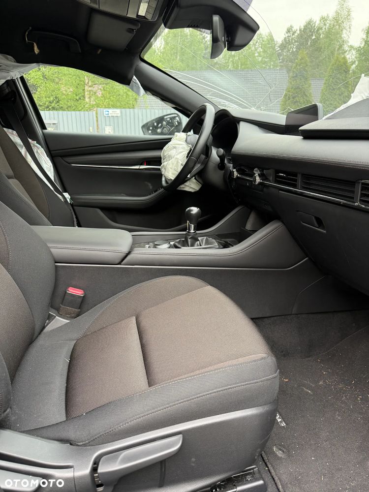 Mazda 3 e-SKYACTIV-G 122 M HYBRID EXCLUSIVE-LINE - 9