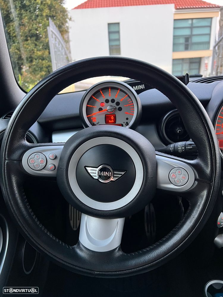 MINI 3 Portas John Cooper Works 153g - 14