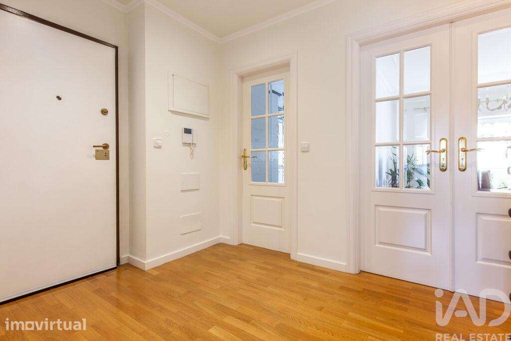 Apartamento em Carnaxide e Queijas - Grande imagem: 2/32