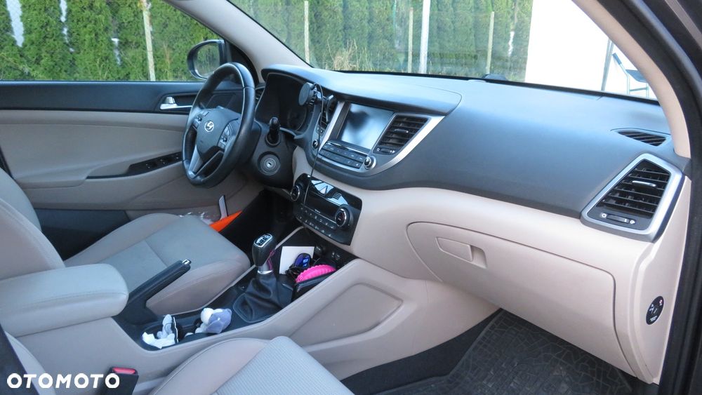 Hyundai Tucson 2.0 CRDI BlueDrive Comfort 2WD - 9