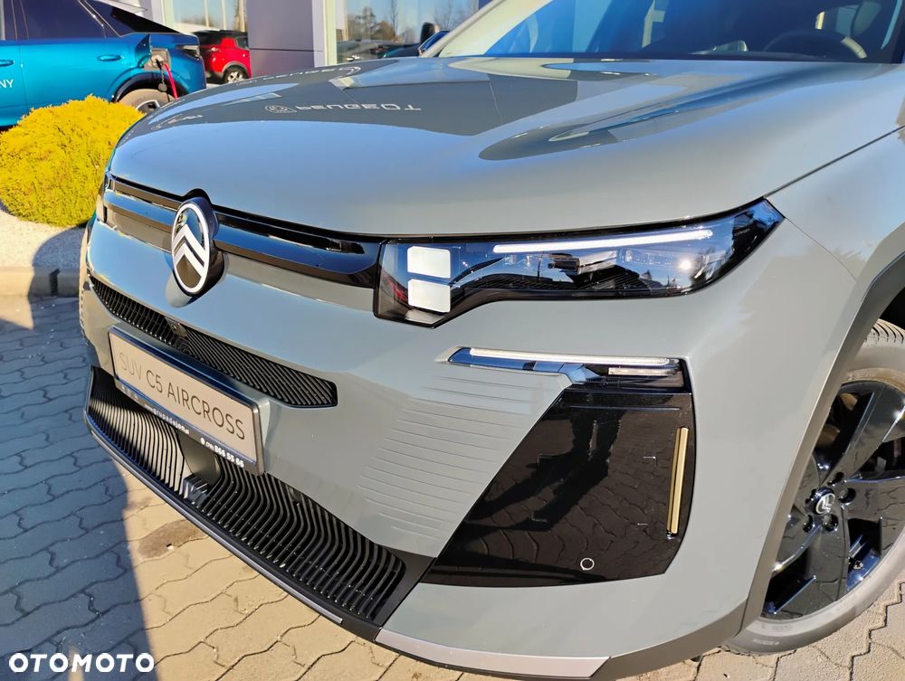 Citroën C5 Aircross 1.2 mHEV Max eDCT6 - 33