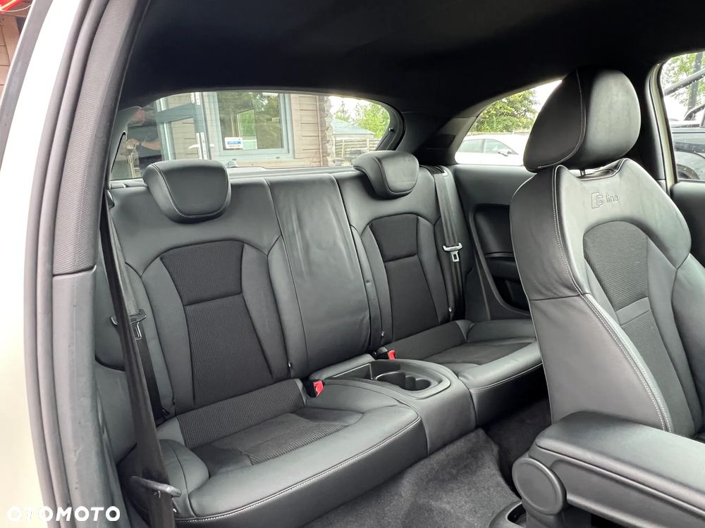 Audi A1 3-drzwiowe 1.4 TFSI S tronic S line Sportpaket - 21