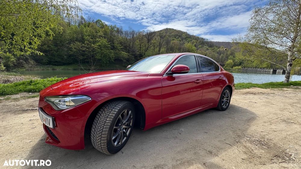 Alfa Romeo Giulia 2.0 Turbo RWD AT8 - 5
