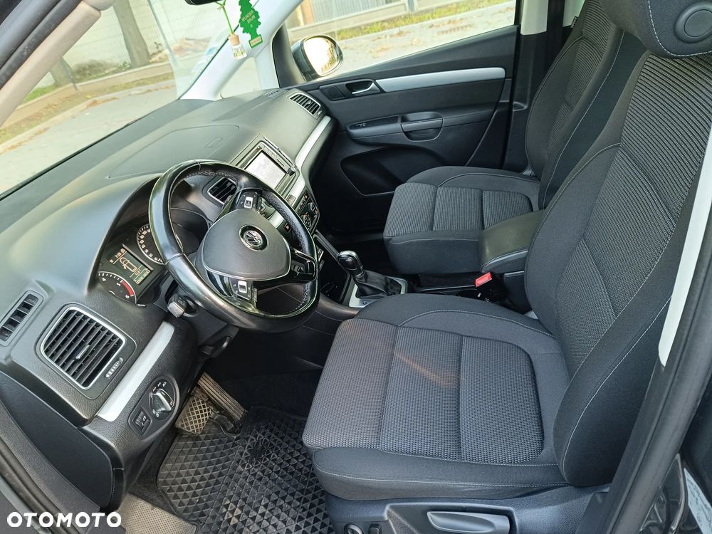 Volkswagen Sharan - 12