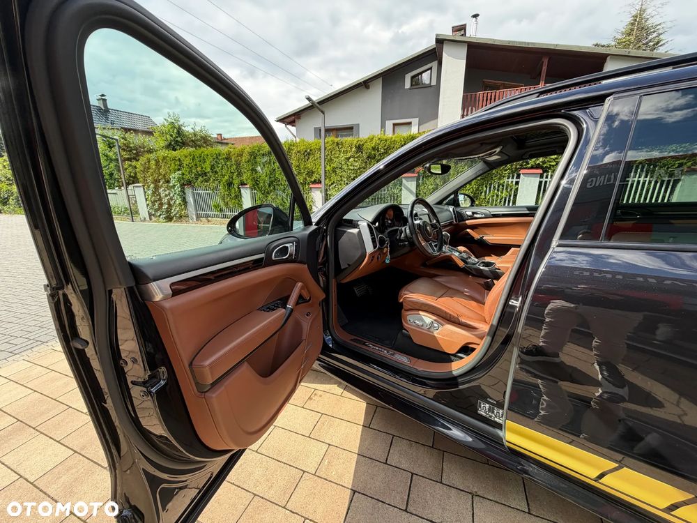Porsche Cayenne Tiptronic S - 26