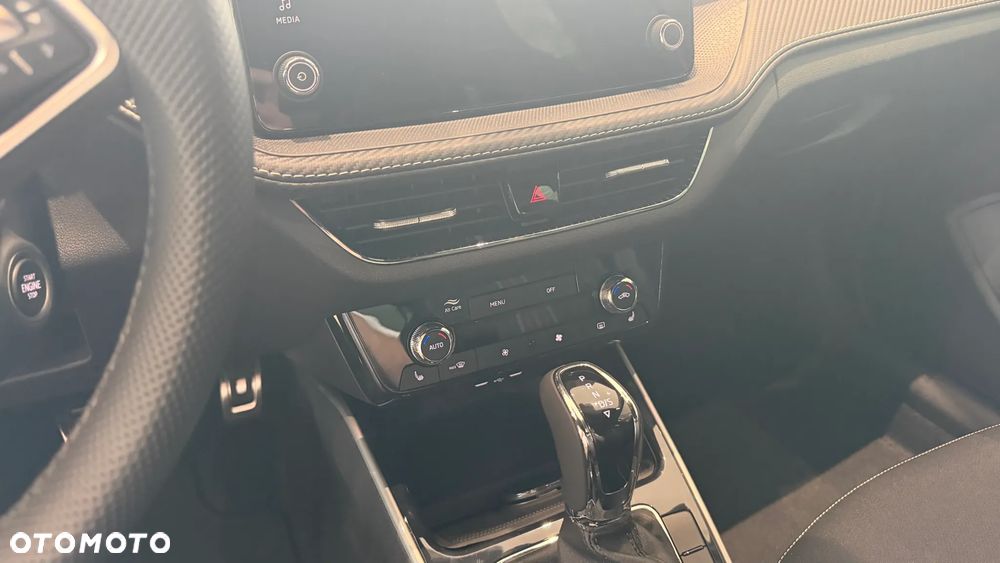 Skoda Fabia 1.5 TSI 130 Sport DSG - 28
