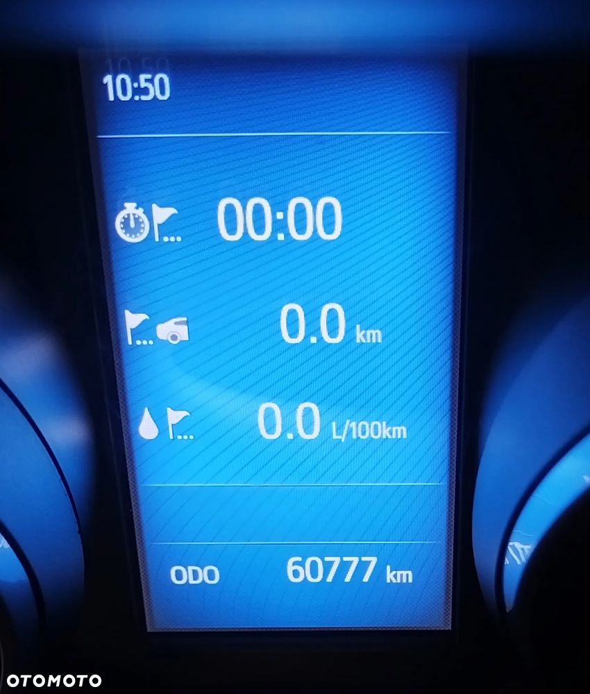 Toyota Avensis 1.8 Premium MS - 36