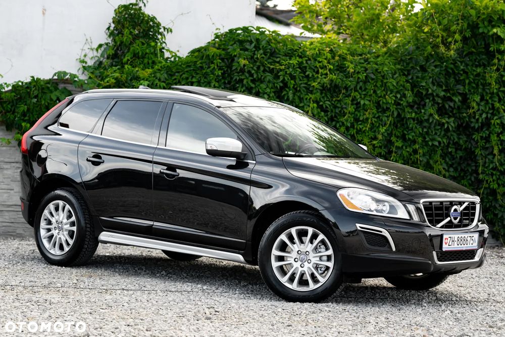 Volvo XC 60 D5 AWD RDesign - 4