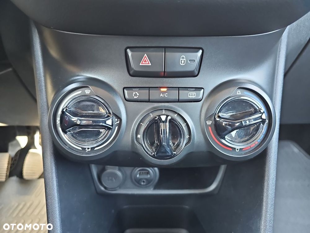 Peugeot 208 1.2 PureTech Active - 17