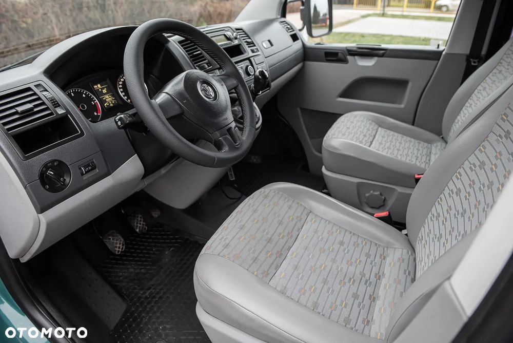 Volkswagen Transporter - 14