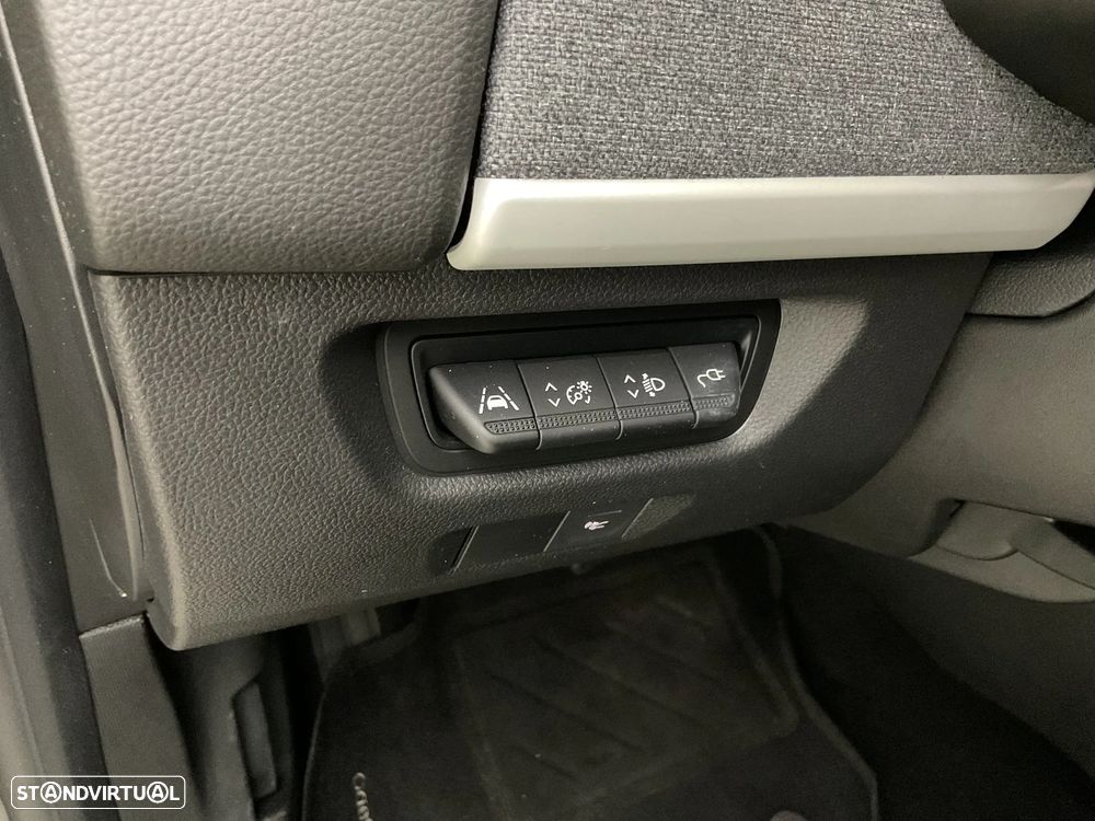 Renault Zoe (c/ Bateria) Limited 50 - 26