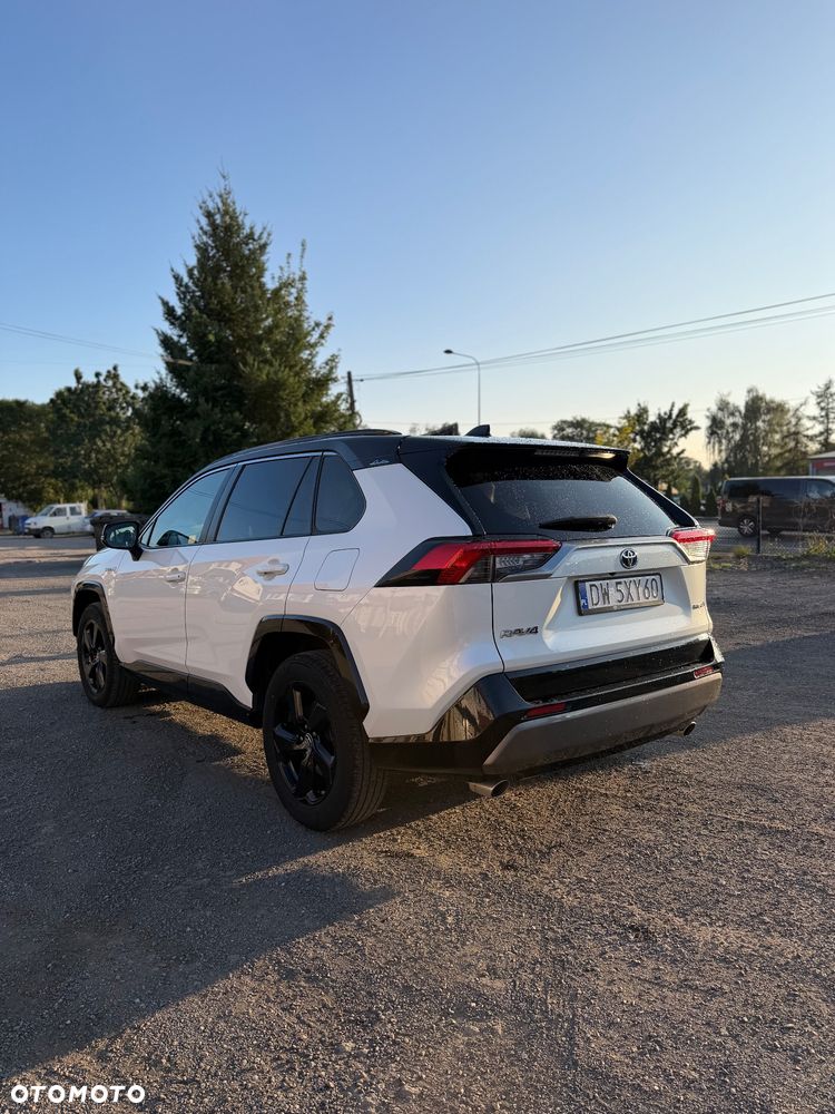 Toyota RAV4 Hybrid Selection 4x2 - 4