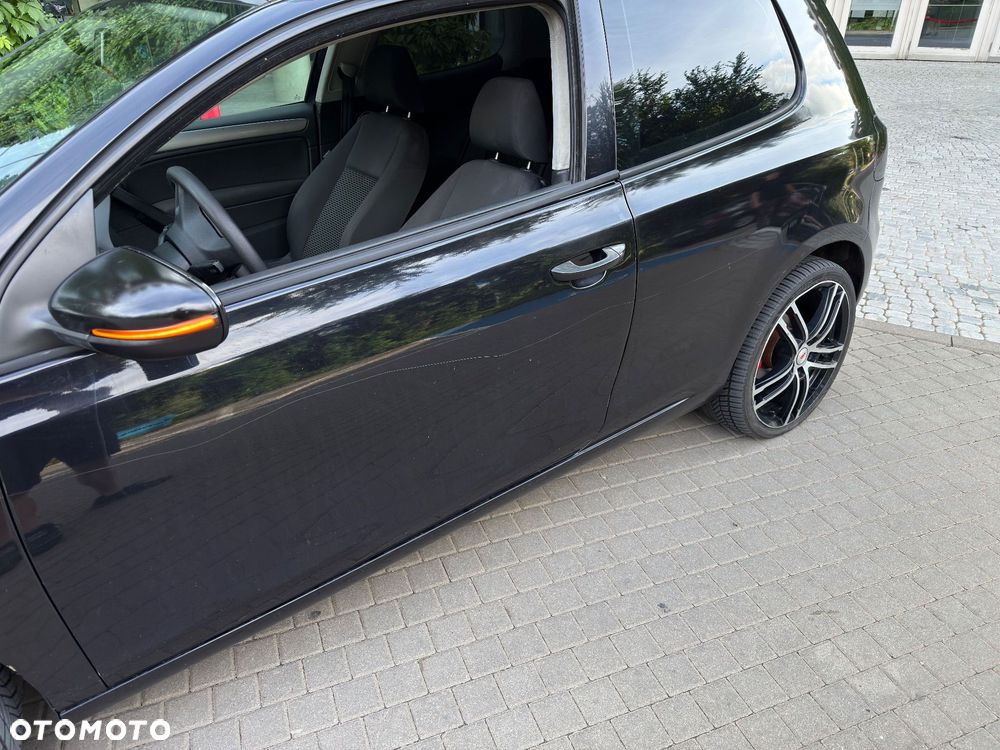 Volkswagen Golf 1.6 TDI BlueMot Trendline DSG - 28