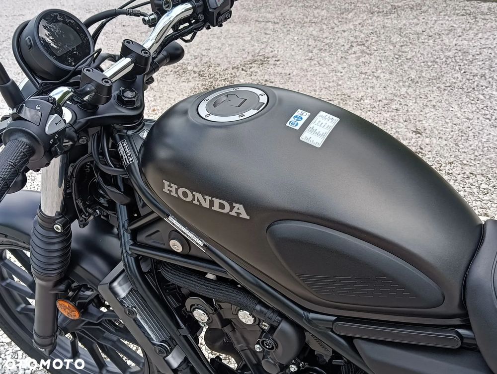Honda Scrambler - 15