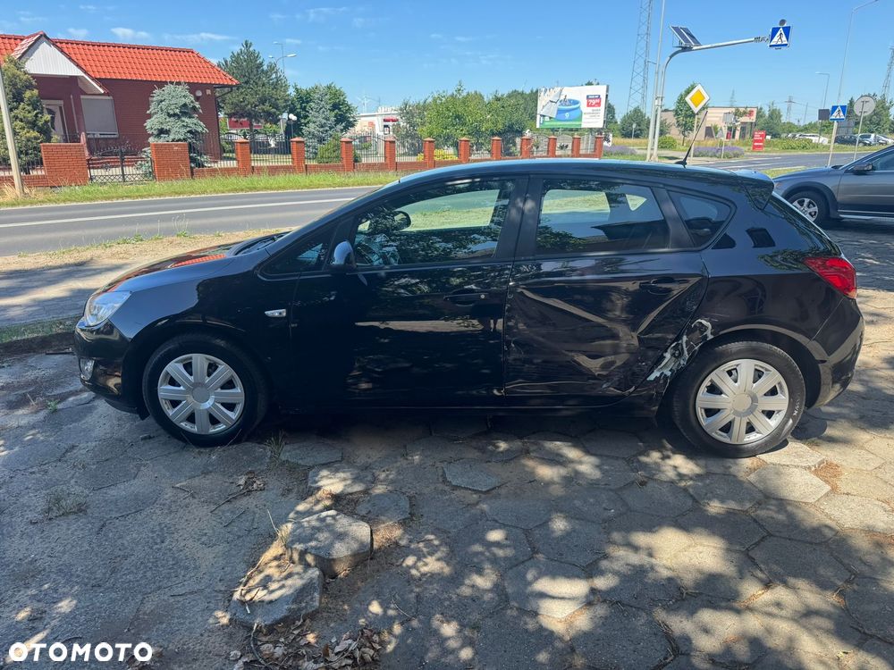 Opel Astra 1.6 ENERGY - 10