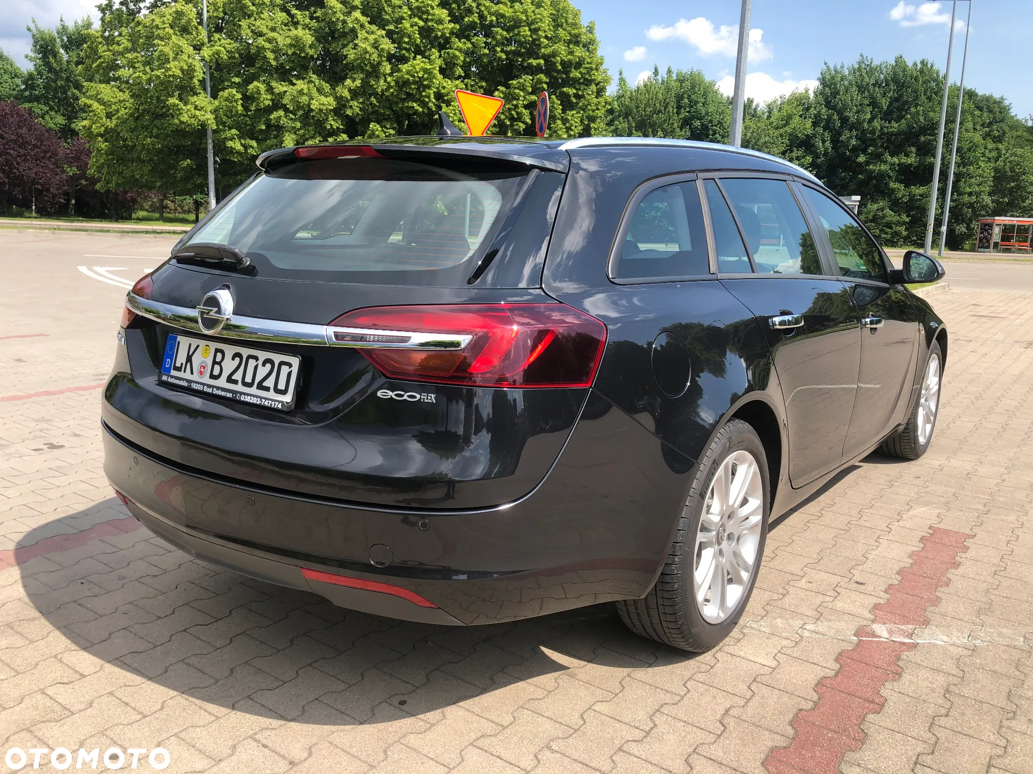 Opel Insignia 2.0 CDTI Cosmo ecoFLEX S&S - 11