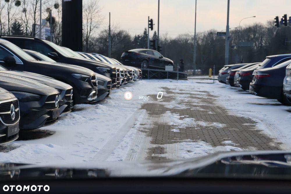 Mercedes-Benz GLC - 18