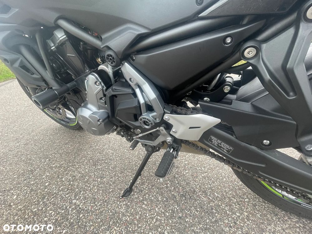 Kawasaki Z 650 - 15