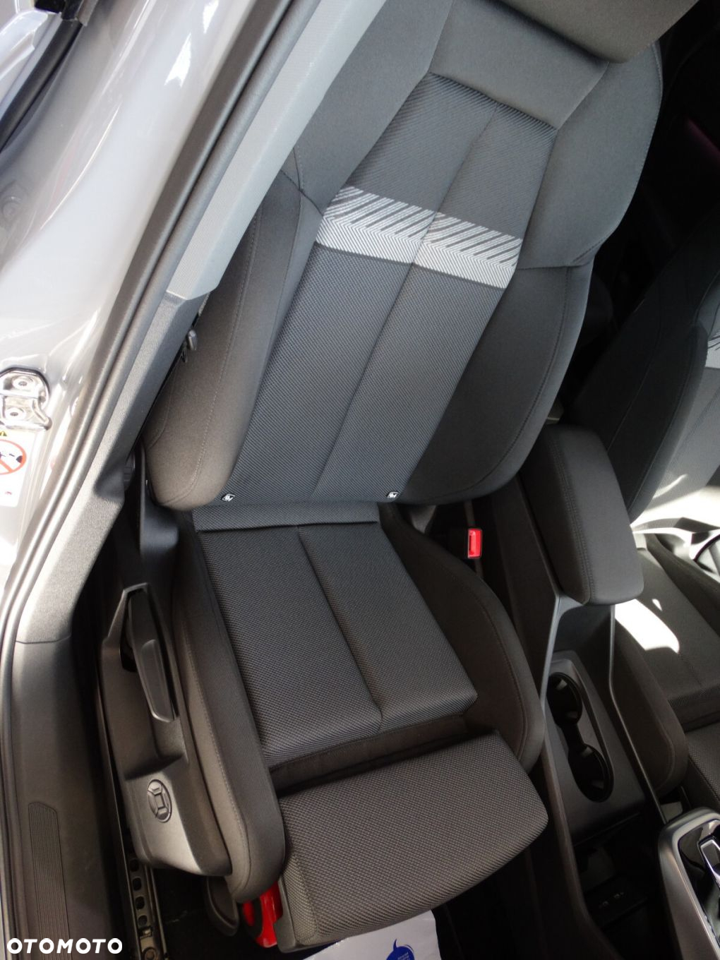 Audi e-tron - 13
