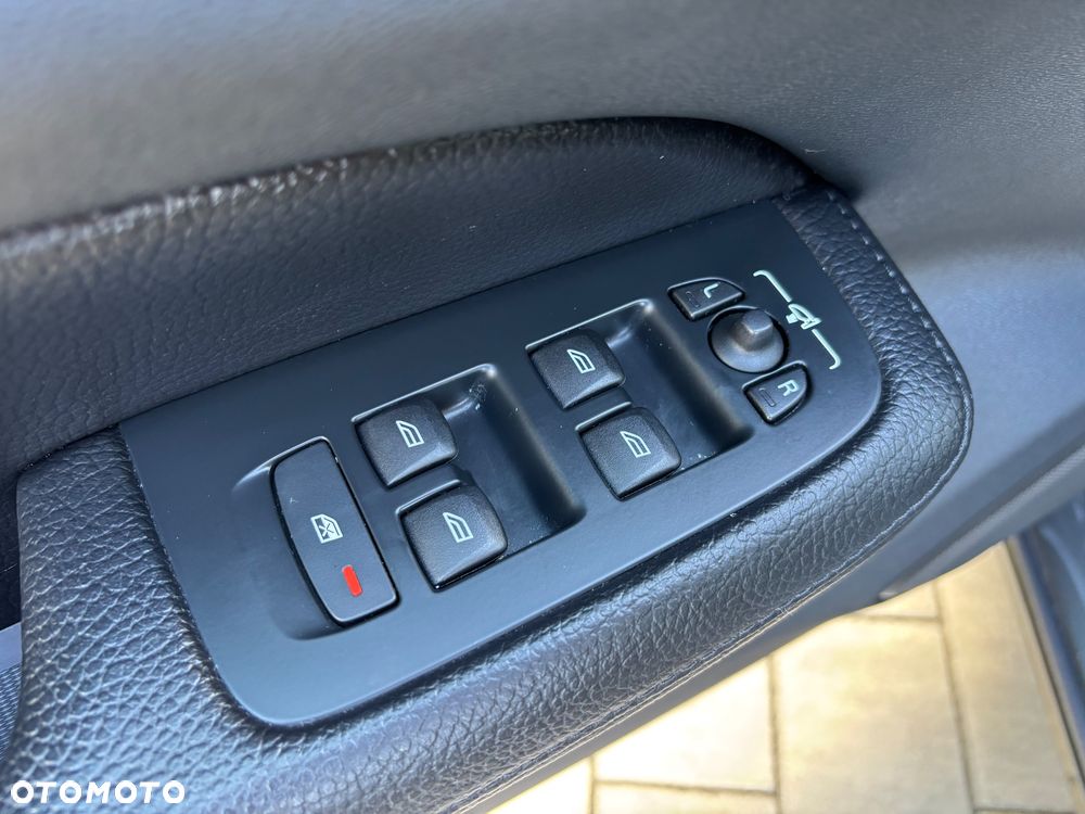 Volvo V60 B3 B Geartronic Momentum Pro - 21