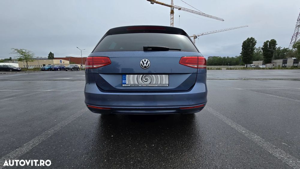 Volkswagen Passat - 6