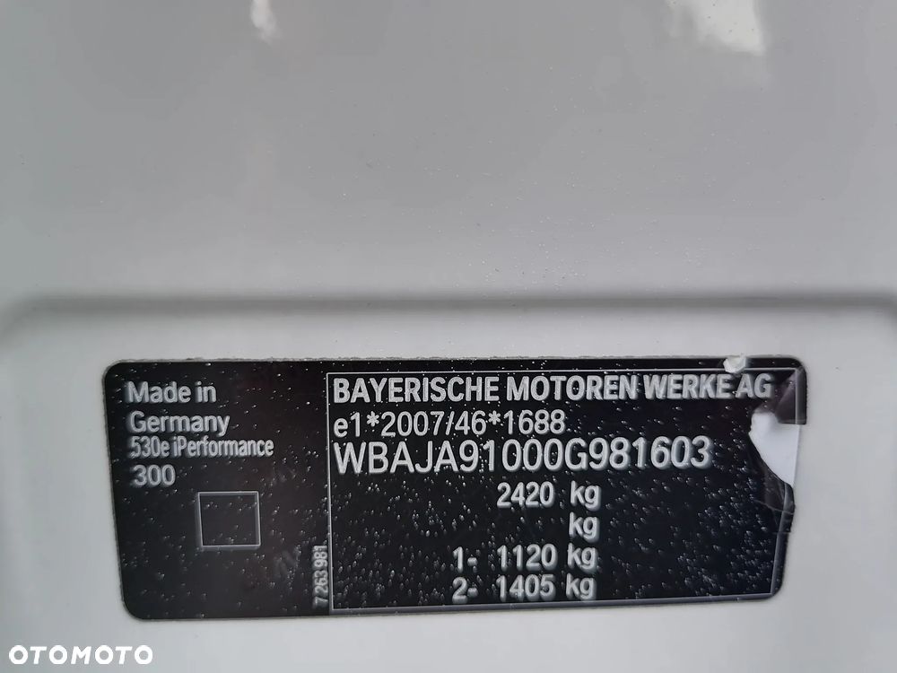 BMW Seria 5 530e iPerformance M Sport sport - 3