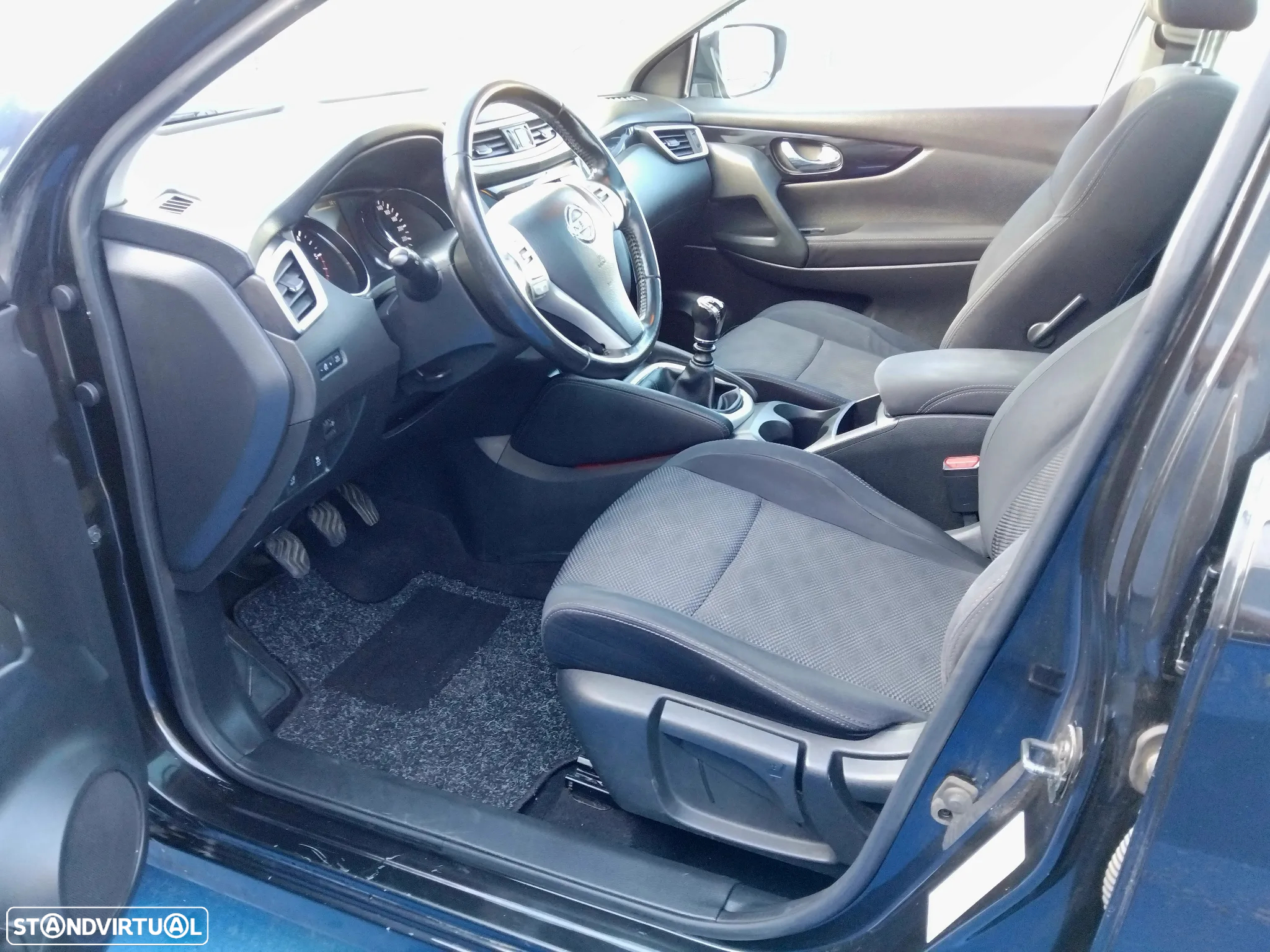 Nissan Qashqai 1.5 dCi N-Connecta - 14